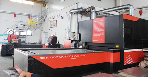 Plasma laser cutting machine